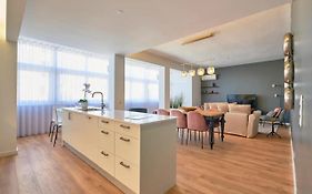 Marques Pombal Apartment